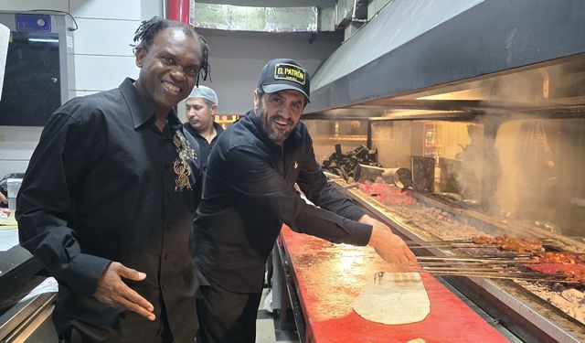MÜZİKTEN MUTFAĞA: DR. ALBAN KEBAP SIRLARINI BEDRİ USTA’DAN ÖĞRENDİ!