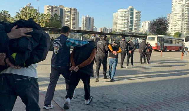 "Mersin’de Özel harekat ve Drone destekli Siber operasyonunda 128'i TUTUKLAMA"