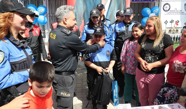 MERSİN POLİSİNDEN ANLAMLI SÜRPRİZ ZİYARET
