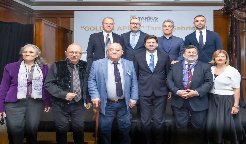TARSUS, TURİZMDE ALTIN ELMA İLE TAÇLANDI