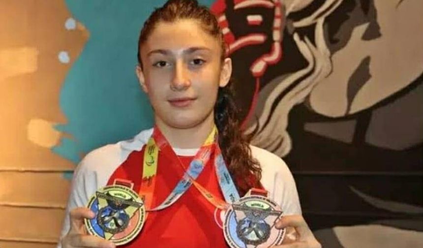 DÜNYA ŞAMPİYONUNUN İSYANI