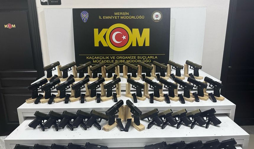 Mersin İl Emniyet Müdürlüğü 44 RUHSATSIZ TABANCA ELE GEÇİRİLDİ